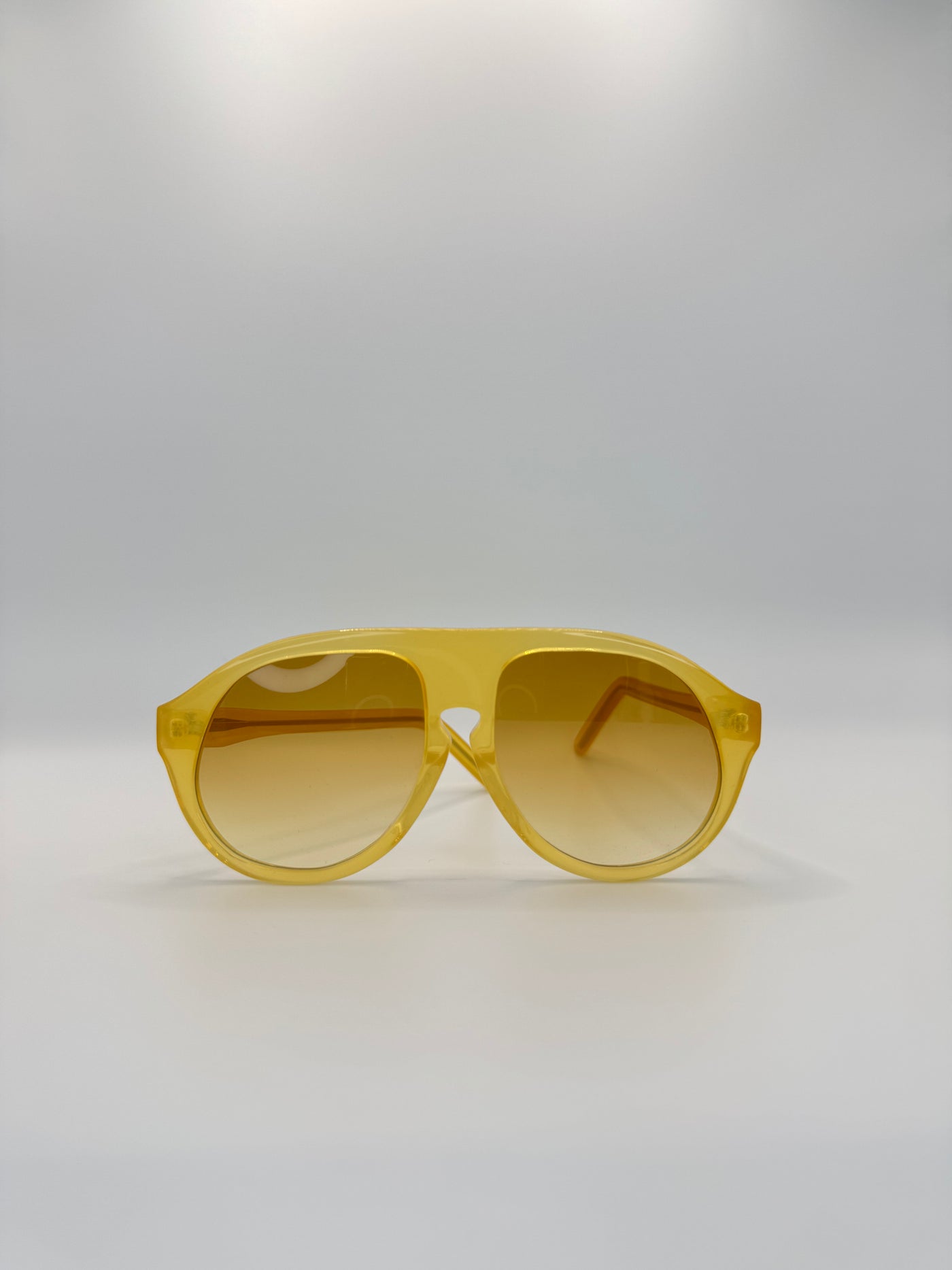 S.S (sunny side)